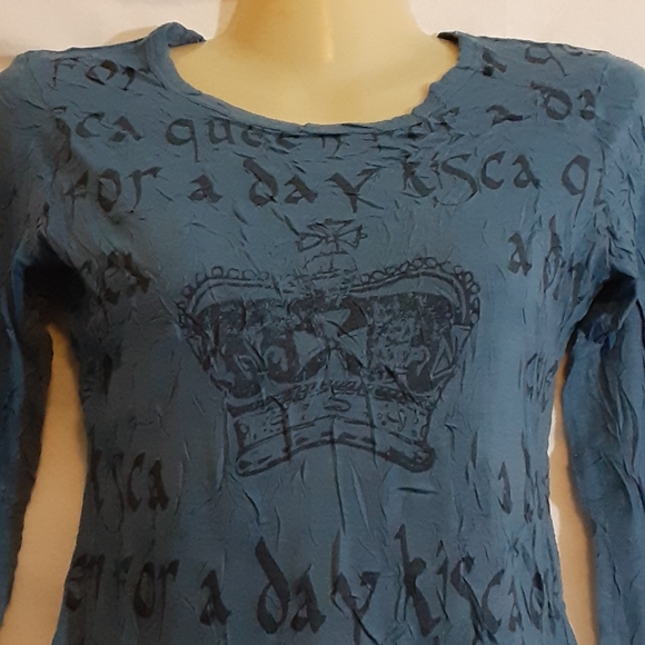 Komarov Tops - Kisca by Komarov Y2K Womens XS Top Queen For A Day Blue Crinkle Knit